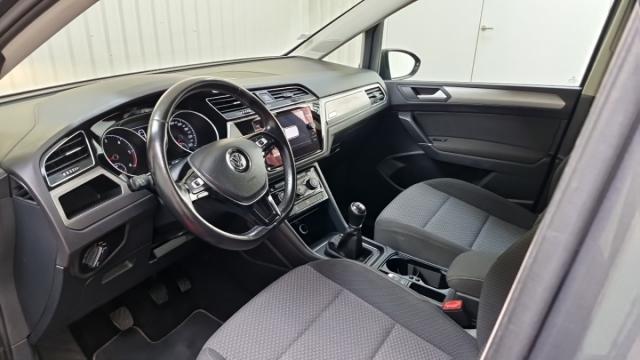 Volkswagen Touran image 8