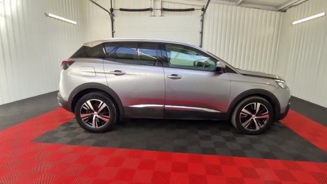 Peugeot 3008 image 1