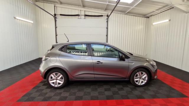 Renault Clio image 9