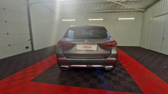 Mercedes Benz Gla image 6