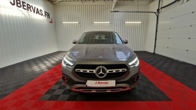 Mercedes Benz Gla image 1