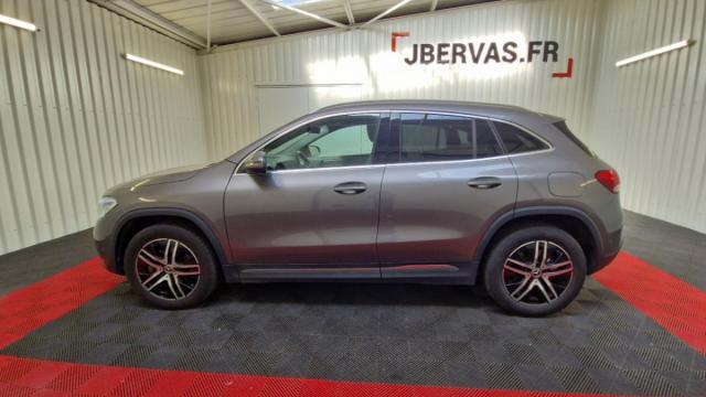 Mercedes Benz Gla image 7