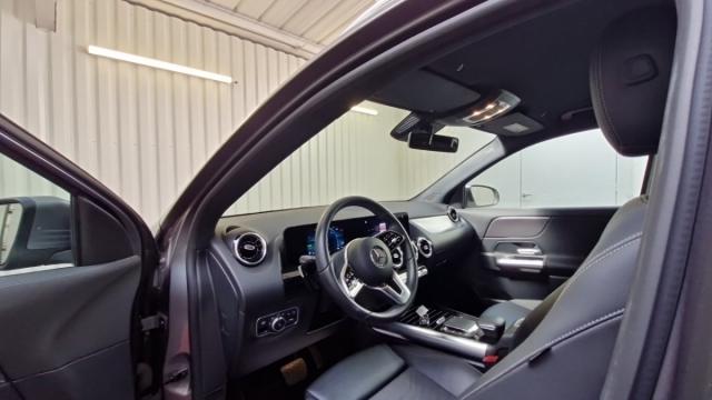Mercedes Benz Gla image 9