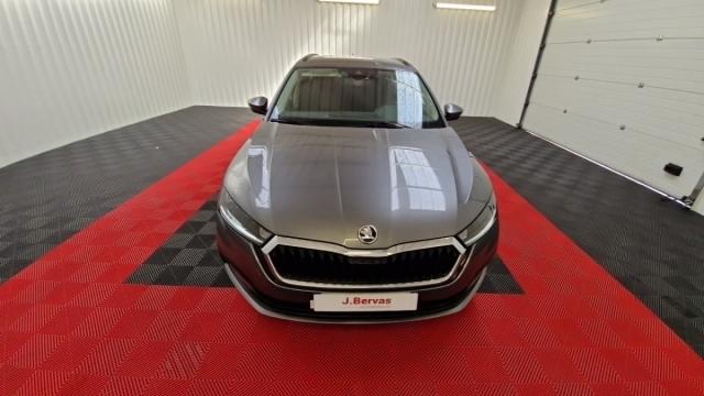 Skoda Octavia image 5