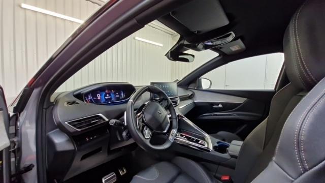 Peugeot 3008 image 2