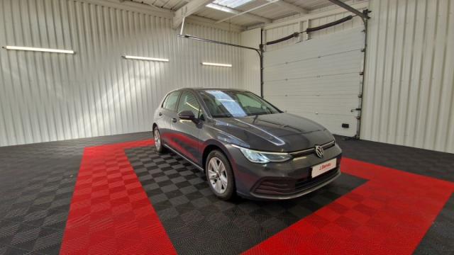 Volkswagen Golf image 1