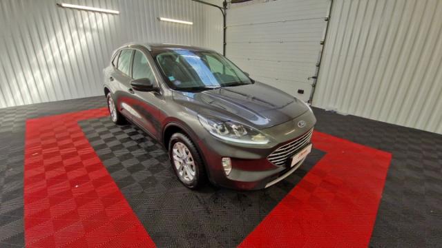 Ford Kuga image 3
