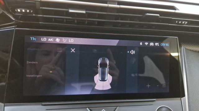 Peugeot 308 image 1