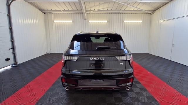 Lynk & Co 01 image 7