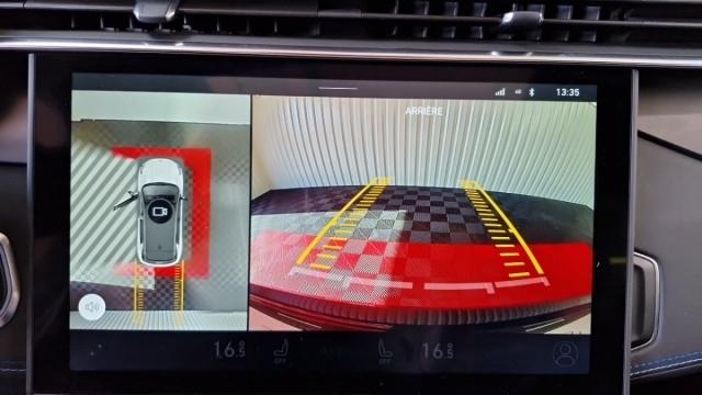 Lynk & Co 01 image 5