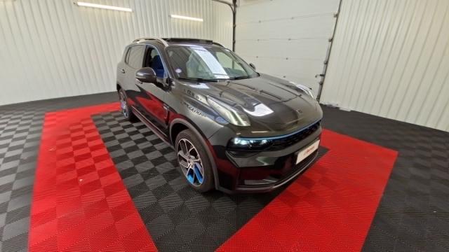 Lynk & Co 01 image 9