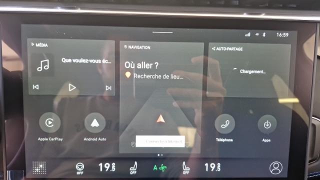 Lynk & Co 01 image 2