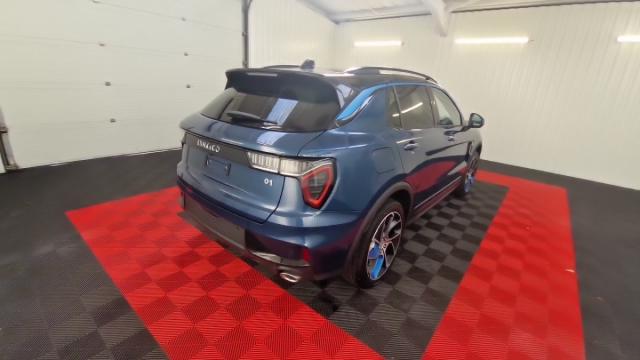 Lynk & Co 01 image 5