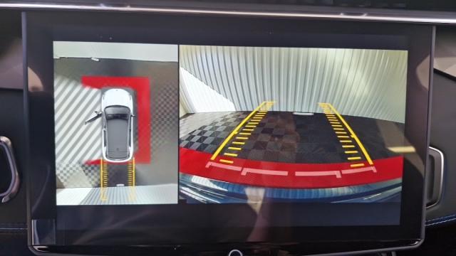 Lynk & Co 01 image 1