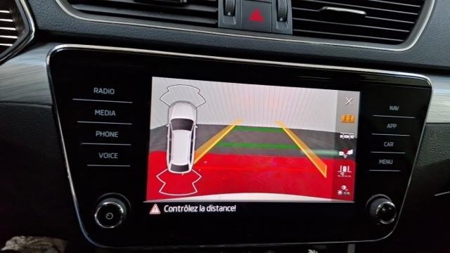 Skoda Superb Combi image 7