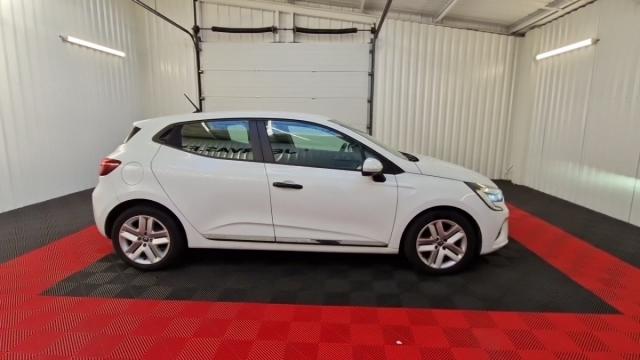 Renault Clio image 9