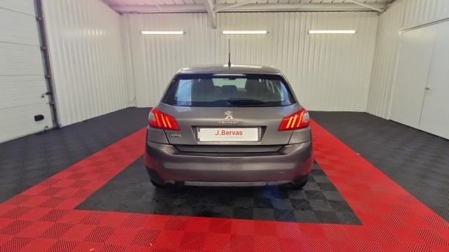 Peugeot 308 image 8