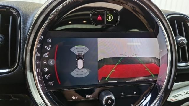 Mini Countryman image 3