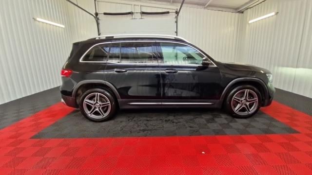 Mercedes Benz Glb image 3