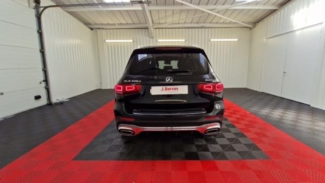 Mercedes Benz Glb image 4