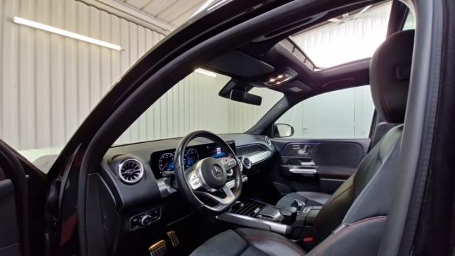 Mercedes Benz Glb image 7