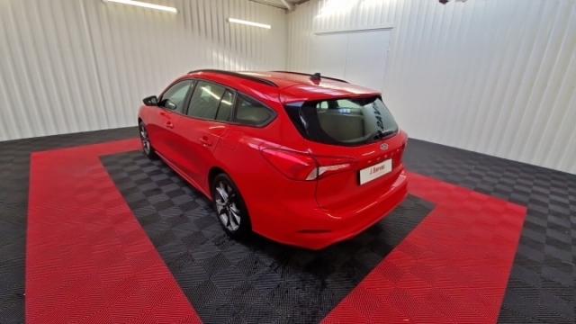 Ford Focus image 6