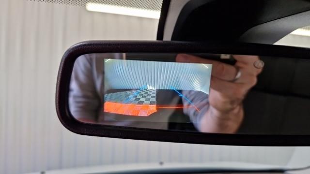 Peugeot Expert image 2