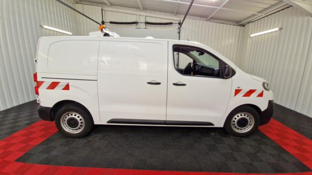 Peugeot Expert image 8