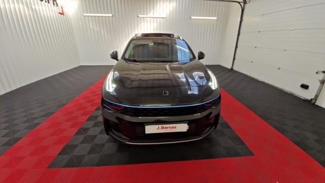 Lynk & Co 01 image 6