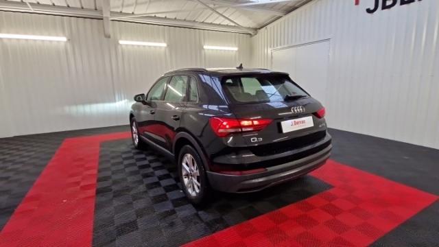 Audi Q3 image 3
