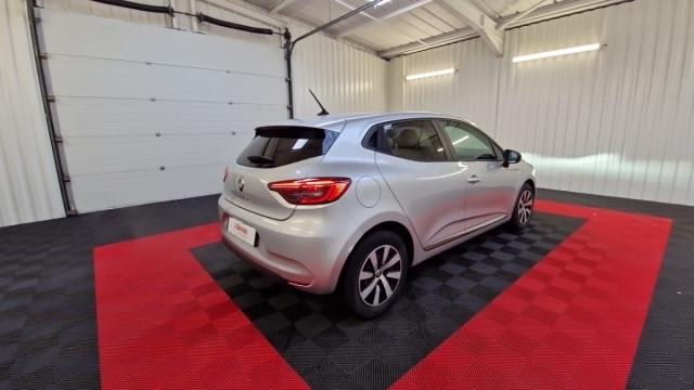 Renault Clio image 6