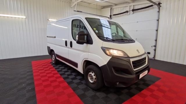 Peugeot Boxer image 3