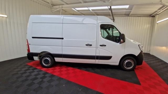 Renault Master image 7