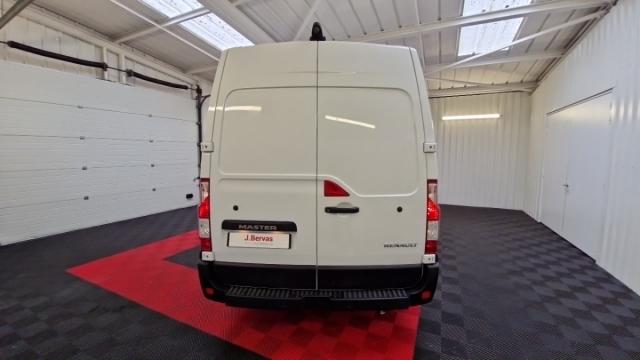 Renault Master image 3
