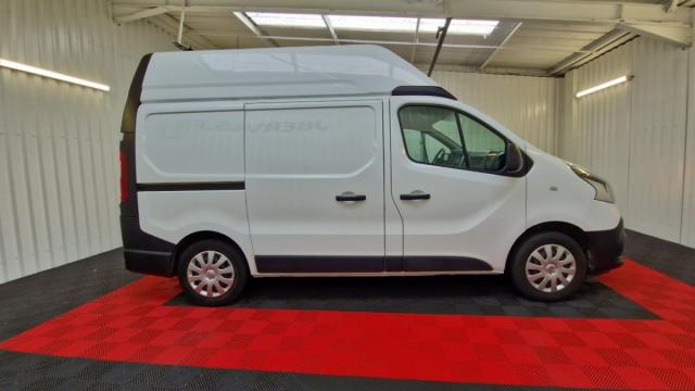 Renault Trafic image 7