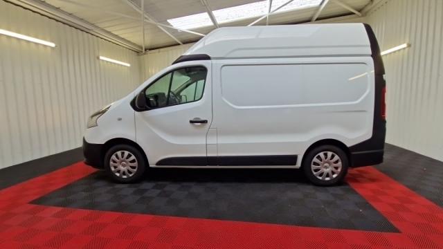 Renault Trafic image 1
