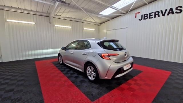 Toyota Corolla image 9