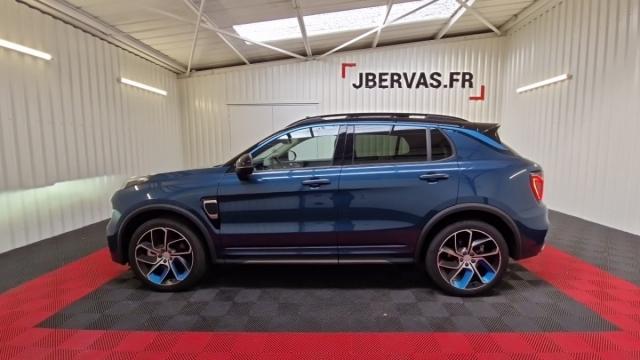 Lynk & Co 01 image 8