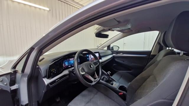 Volkswagen Golf Sw image 1