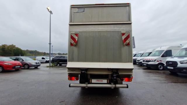 Renault Trucks Maxity image 9