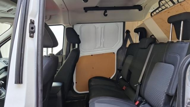 Ford Transit Connect image 5