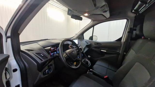 Ford Transit Connect image 8