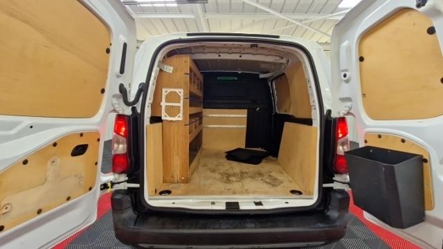 Peugeot Partner image 9