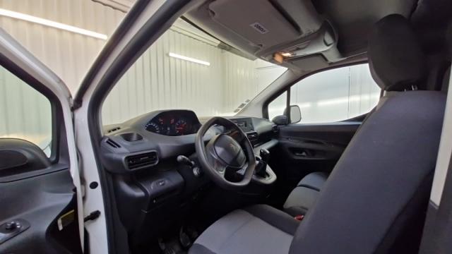 Peugeot Partner image 2