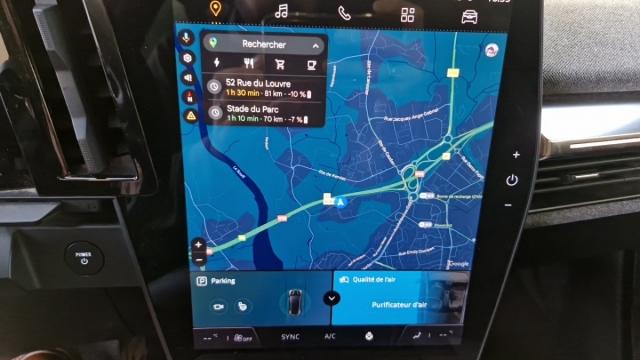 Renault Mégane E-Tech image 2