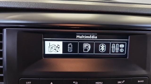 Peugeot Expert image 2