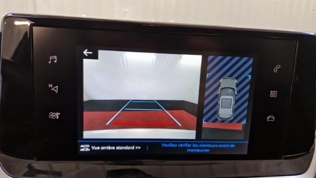 Peugeot 2008 image 1