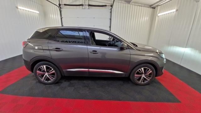 Peugeot 3008 image 3