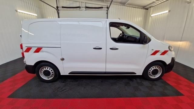 Peugeot Expert image 2