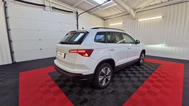 Skoda Karoq image 5